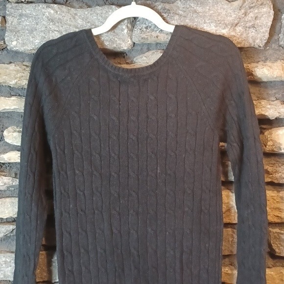 American Eagle Outfitters black sweater sz small - Picture 8 of 9